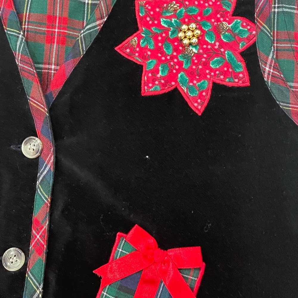 Holiday Plaid Vest with Festive Appliqués - Picture 8 of 8